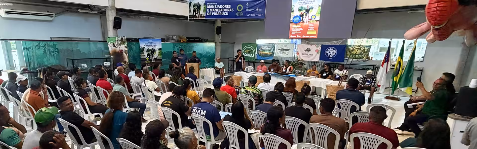 17º Encontro de Manejadores e Manejadoras de Pirarucu debate proteção dos territórios e gestão ambiental no Médio e Alto Solimões